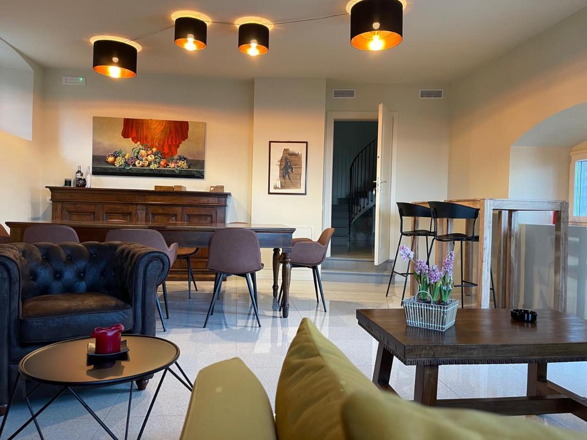 Foresteria Antica Bastia B&B ベルガモ エクステリア 写真